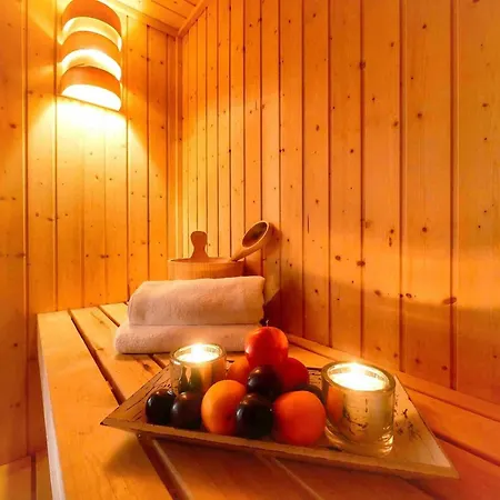 Scharmuetzelsee 度假居 *