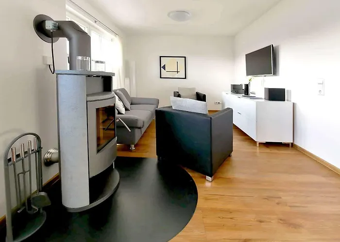 Scharmuetzelsee بيت للعطل *